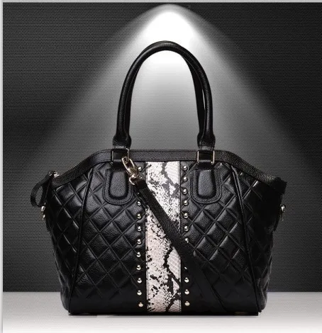 

2016 NEW Genuine Leather Bag Snake Pattern Women Leather Handbag Embossed Woman Shoulder Bags Vintage Plaid Messenger Bag Tote