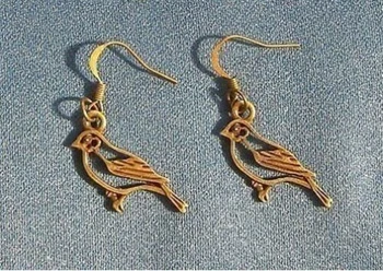 

Hot 50Pair/lot Ancient Bronze Lovely Sparrow Charm Pendants Drape Earrings Accessories Fashion Women Jewelry Unique Gifts Q022