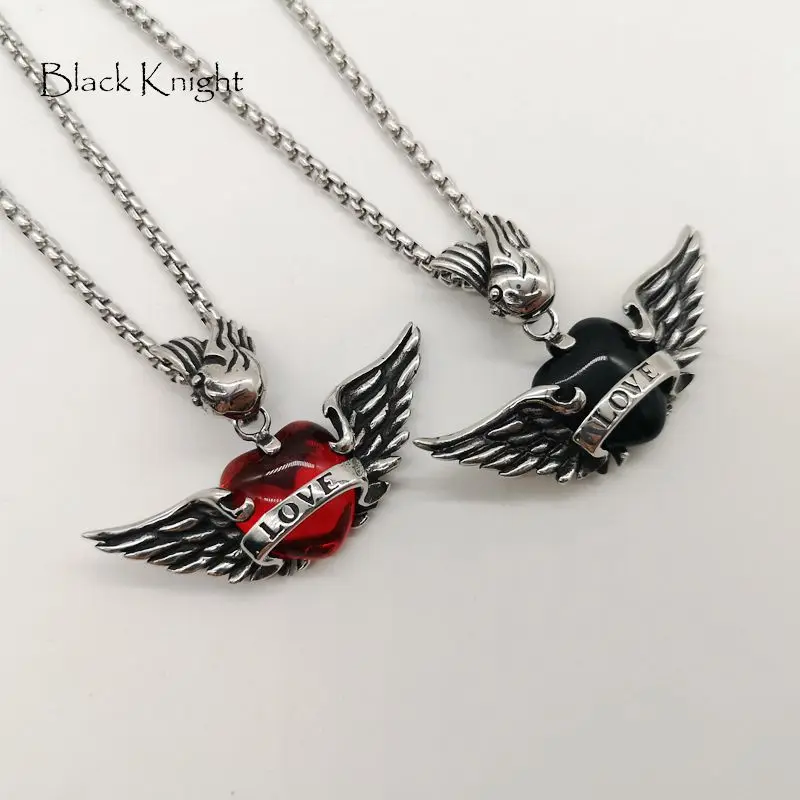 

2019 AW Vintage silver stainless steel LOVE heart pendant necklace Romantic Angel wings Heart necklace men women fashion jewelry