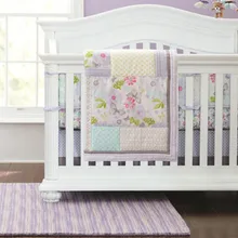 Промо-акция! 4 шт. вышитые с принтом с героями мультфильмов детская кроватка наборы/кружевные наборы для вышивки, включают(бампер+ одеяло+ кровать+ крышка юбка