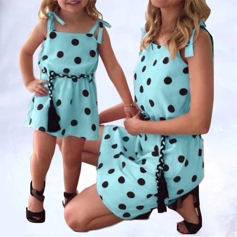 

Family Match Outfits 2019 Summer Dress Sling Polka Dot Mother Daughter Dresses Mom and Girls Clothes