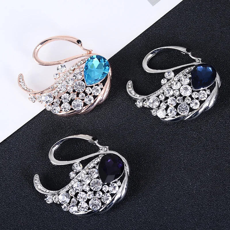 2018 New luxurious Crystal Peacock Brooch Pins Wedding Party Invitation Brooches Fashion Jewelry Gift For Women Dropshipping! | Украшения и