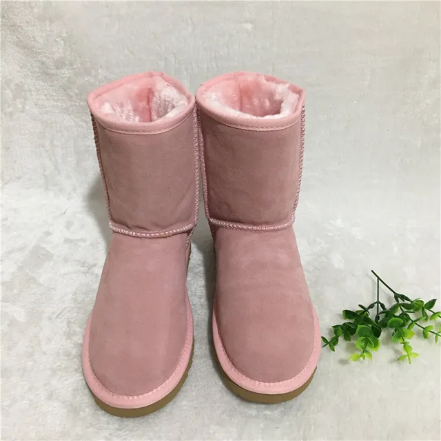 HOT Australian Style Women Unisex Snow Boots Waterproof Winter Leather Boots Brand IVG Outdoor Shoes Size EU35-45 tanie i dobre opinie Adult Slip-On Mid-Calf 0-3cm Flat with Flat (≤1cm) Round Toe Plush Fits true to size take your normal size Solid HOT Australian Style Women Unisex Snow Boots Waterproof Winter Leather Boots Brand IVG Outdoor Shoes Size EU35-45 tanie i dobre opinie Adult Slip-On Mid-Calf 0-3cm Flat with Flat (≤1cm) Round Toe Plush Fits true to size take your normal size Solid