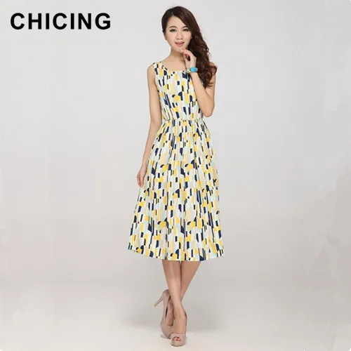 Casual Street Dress Step right up to comfy, cute and casual dresses at Charlotte nakedprogrammzce.cf! We'll answer your daydreams with flirty florals & stylish sundresses galore!