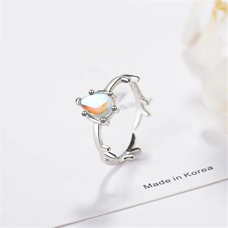 

New Creative Beautiful Artificial Moonstone Elk 925 Sterling Silver Fashion Jewelry Deer Animal Antler Opening Rings R482