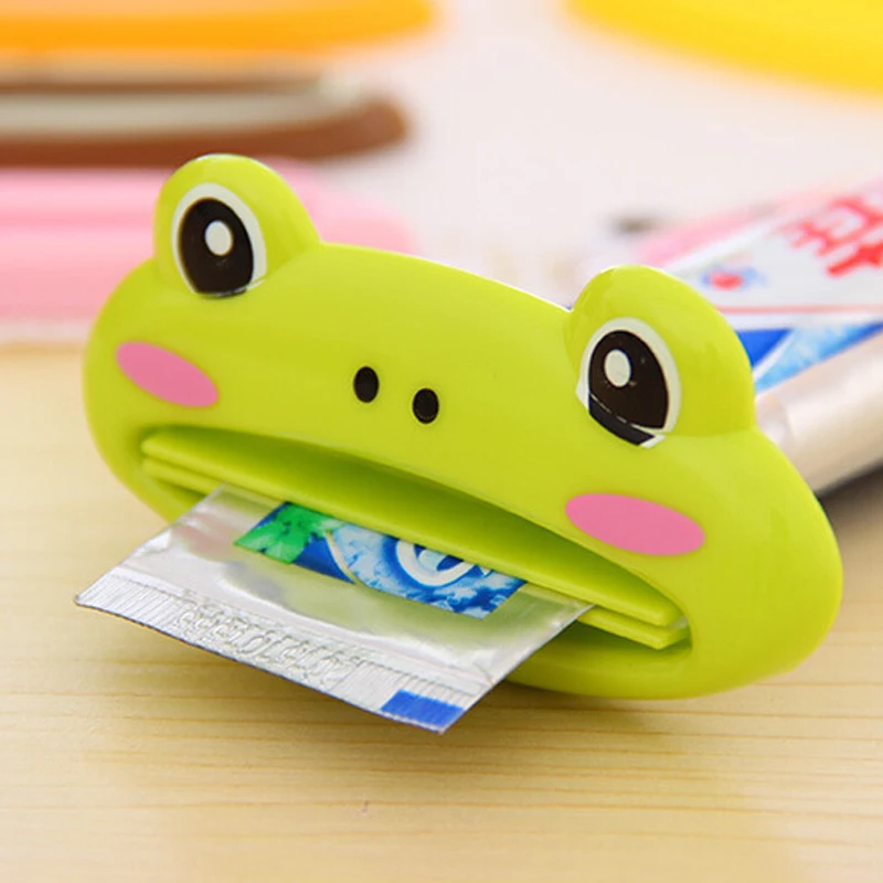 Cartoon Bathroom Dispenser Toothpaste 1pc/lot Lovely Animal Tube Squeezer Easy Squeeze Paste Dispenser Roll Holder 8.8*4cm soap dispenser toothpaste squeezer toothpaste dispenser