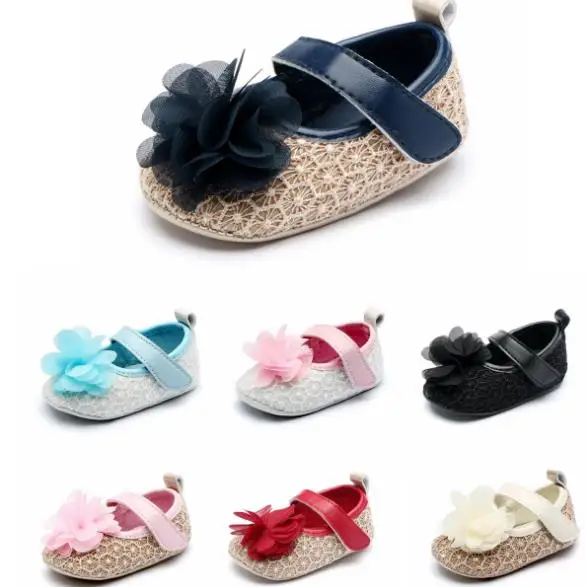 

New Flower Princess Ballet First walkers Crib Brand baby Toddler Baby Moccasins Hard sole Lace Baby girls Shoes 0-18 Months
