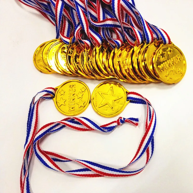 Party Toys 50pcs Kids Children Gold Plastic Winners Medals Sports Day Party Bag Prize Awards Toys For Kids Party Fun Toy Gift Filler