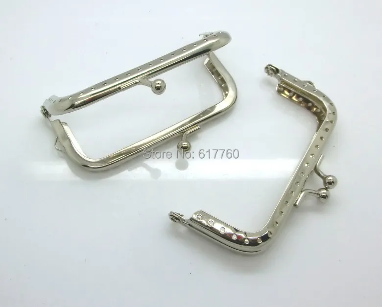 

Free Shipping-5pcs Silver Tone Metal Frame Kiss Clasp For Purse Bag 8.9x5.2cm(Can Open Size:9.7x8.9cm) J2618