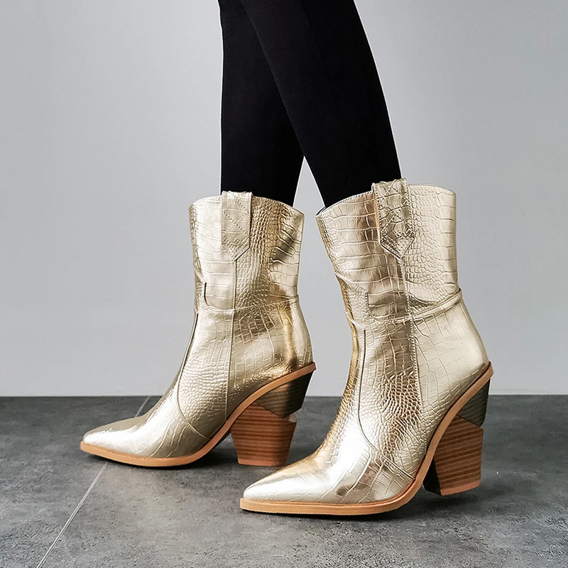 Новые зимние ковбойские ботинки для женщин; ковбойские ботинки на высоком каблуке с мехом внутри; Модные женские ботильоны; цвет золотистый, Серебристый; женская обувь