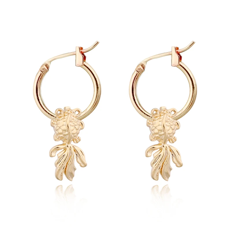 1Pair-Cute-Small-Fish-Starfish-Snails-Hoop-Earring-Women-Personality-Gold-Color-Mini-Animals-Pendant-Circle (1)