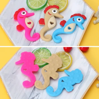 

2pcs Charms DIY baby biter Nursing Pendant Teething Bayby Toys Cartoon Seahorse Silicone Teether Baby Chew