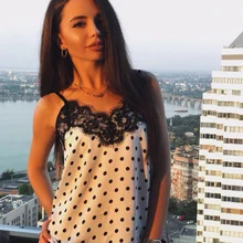 Сексуальная жгут для женщин Глубокий V Топы Мода горошек Слинг Топ Тонкий плечевой ремень вышитая кружевная майка женская