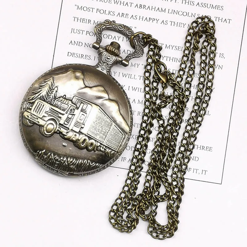 

Antique Bronze Train Lorry Mountain Carving Quartz Pocket Watch Simple Truck Car Pattern Necklace Necklace With Chain Gift