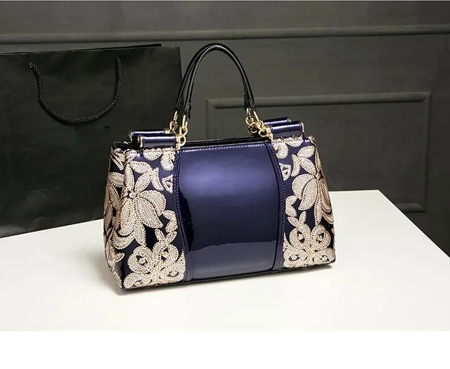 

New Fashion Brand women genuine leather handbag Patent leather bright skin Embroidery bag single shoulder