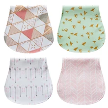 Милые многофункциональные детские нагрудники с героями мультфильмов, водостойкие слюнявчик, Нагрудник слюнявчик полотенце, хлопковые аксессуары со стрелками, 4 шт./компл