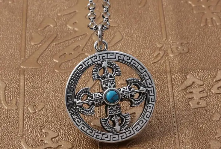 silver-necklace0011b