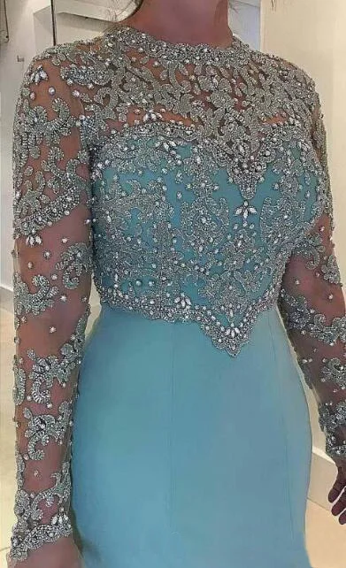 Vintage Mermaid Mother Of The Bride Evening Dress Long Sleeve Beads Crystal Lace Appliqued Plus Size Satin Bridal Formal Dresses Vintage Mermaid Mother Of The Bride Evening Dress Long Sleeve Beads Crystal Lace Appliqued Plus Size Satin Bridal Formal Dresses