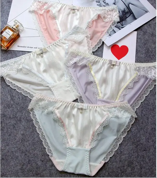 HKDNKE Style Japonais Lolita Arc Mignon Dentelle sous-V/êtements Filles Kawaii Dot Net /Évider Culotte Femmes Slips sans Soudure Belle Lingerie