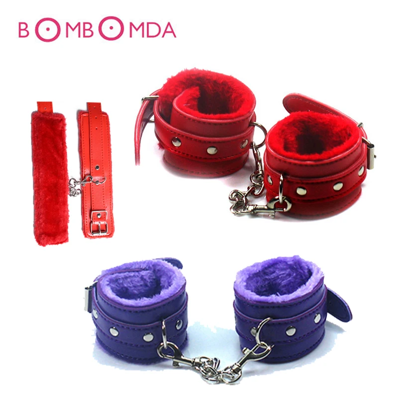 Cuero Ajustable esposas Piel Suave Fuerte durable puños Brazalete Multifuncional