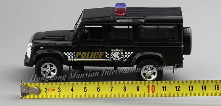 136 Police Car TheLand Rover Defender (8)