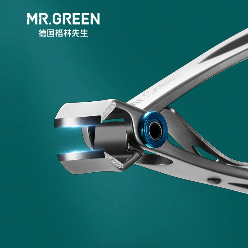 mr green manicure