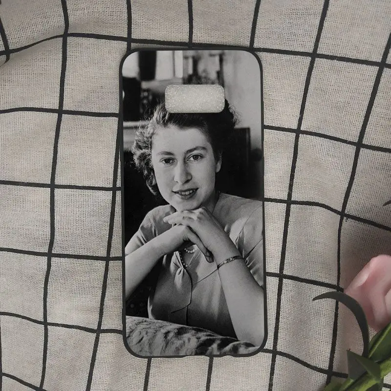 The Queen Elizabeth II Princess Solid