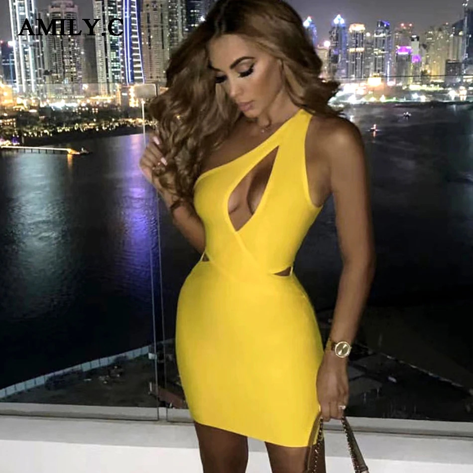 Amily.c Summer New High Quality Sexy Shoulder Mini Yellow Hollow Bandage Dress Club Designer Fashion Party Dress Wholesale