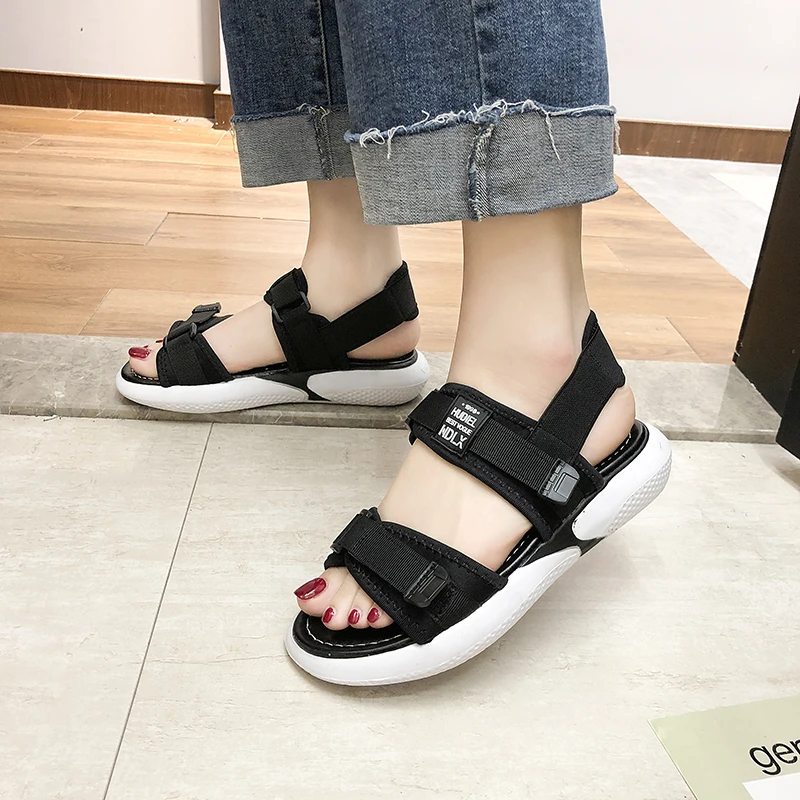 HKJL Chunky sandals for women 2019 new Korean version platform flat bottom simple joker sports web celebrity shoes A349