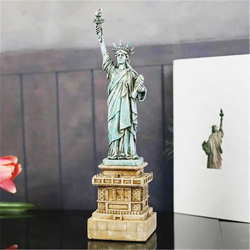 

Statue Of Liberty Resin Full-Length Portrait Statue Craftwork Model Home Decorations G1547
