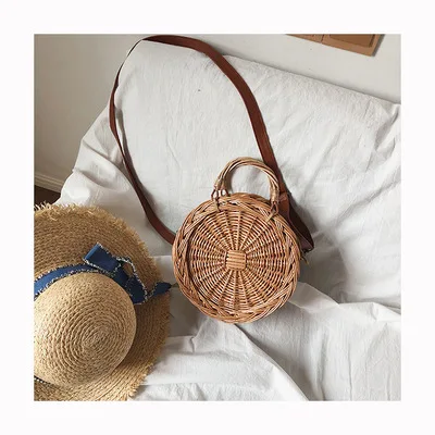 

2018 Round Straw Bags Women Summer Rattan Bag Handmade Woven Beach Cross Body Bag Circle Bohemia Handbag Bali Dropshipping