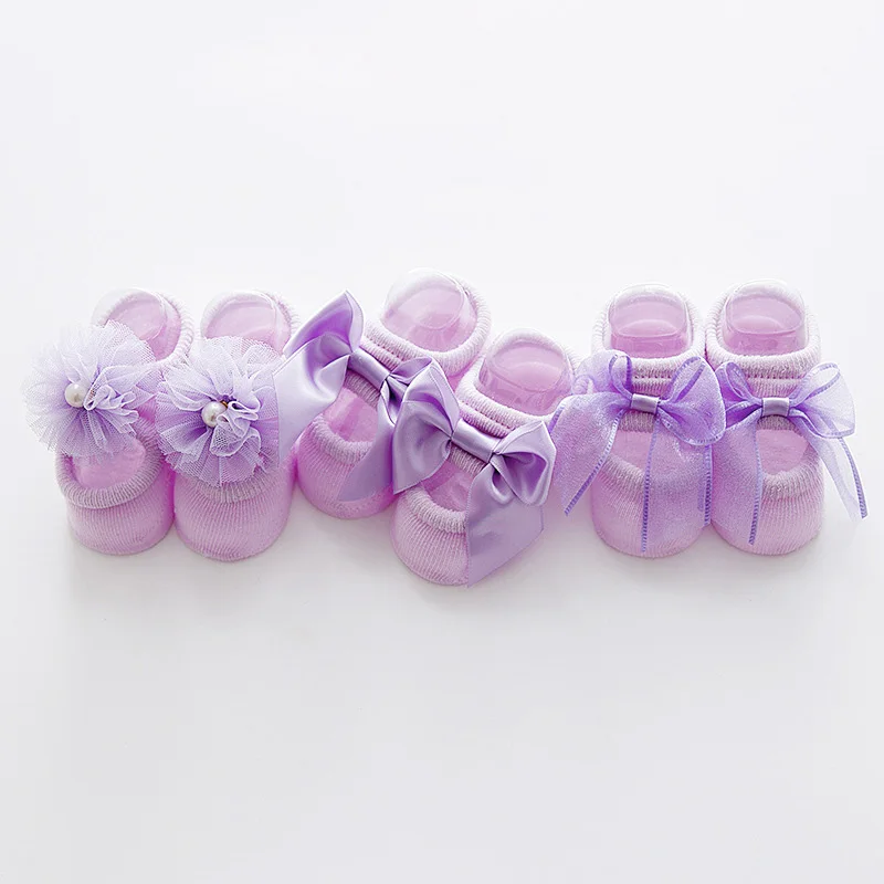 3 пар/лот, носки для маленьких девочек, Нескользящие хлопковые носки для танцев для новорожденных, носки с кружевным бантом и цветами для маленьких девочек 0-24 месяцев, Meia Infantil, CL2066 - Цвет: Purple