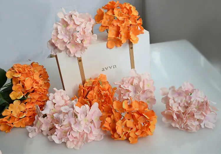 

SPR 20pcs/lot Artificial Hydrangea Flower Heads Plastics Flowers Hydrangeas for Wedding Party Centerpieces Floral Decor