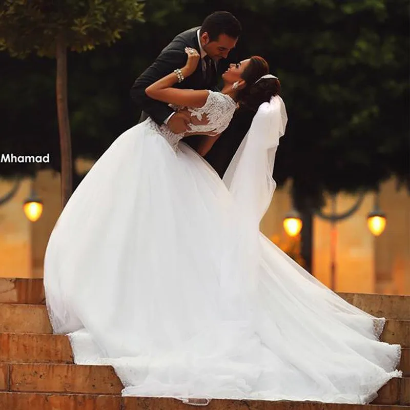 See-Through-Back-Sexy-Hot-Sale-Elegant-sweetheart-lace-top-ball-gown-wedding-dresses-2016-vestido (2)