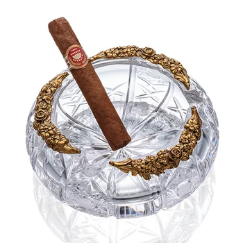 

High-definition Three Holder Transparent Pattern Austrian Crystal Glass Cigar Ashtray W/ Gift Box