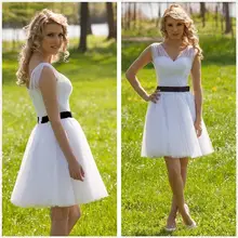 Neue V-ausschnitt Schwarz Cocktail gürtel Short A-linie Tüll Plissiert Kurzen Party Kleider Abendkleid Kleider Für Besondere Anlässe