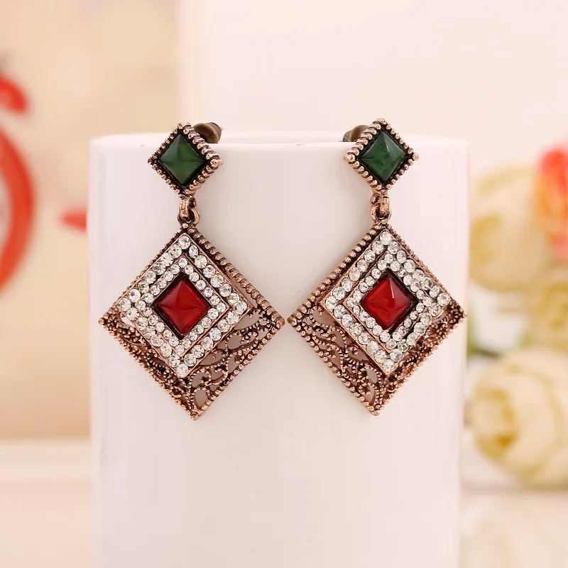 

Popular retro rhombic earrings and Earrings