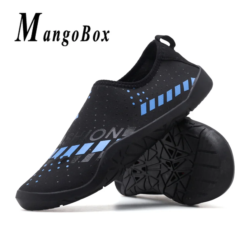 

2018 Hot Man Surf Water Shoes Black Blue Swims Sneakers For Women Super Light Swim Boat Socks Men Rubber Ladies Diving Shoes