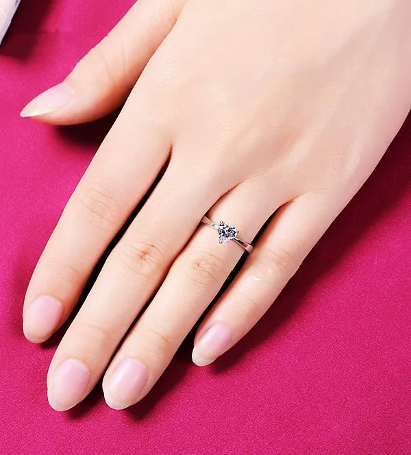 Прекрасный 1 карат в форме сердца алмаз женское кольцо Твердое Серебро покрытие из белого золота лучшие женские аксессуары для тела