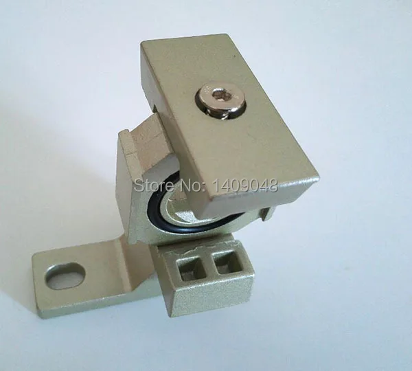 L type foot bracket 1.jpg