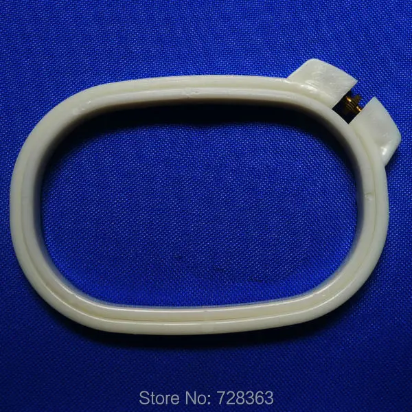 

Mini Embroidery Frame 9*13cm Ajustable Rectangle Plastic Cross Stitch Hoop Ivory Chinese Hoops Ideal Patchwork Sewing Tools