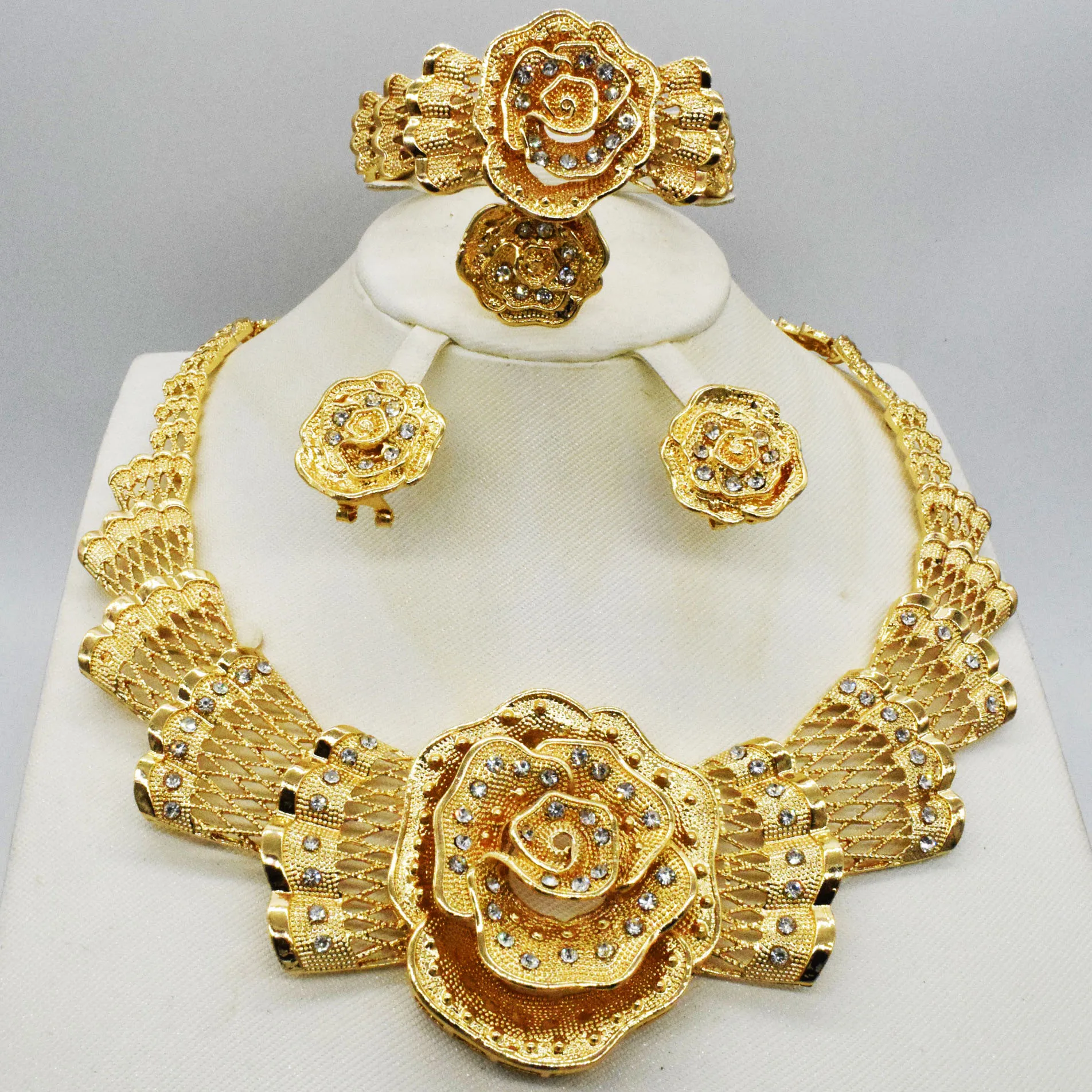 Африканский Дубай Свадебный комплект ювелирных изделий модное ожерелье, серьги, кольца, браслеты, украшения в форме цветка, модные золотые украшения