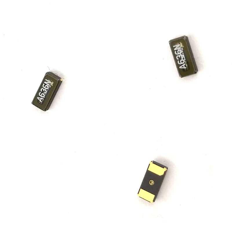 

10pcs 32.768KHz 20ppm 12.5pF 3215 FC-135 smd quartz resonator Crystal