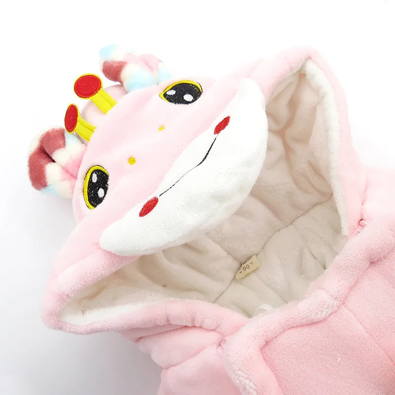 2017 Winter Christmas Baby Clothes Cartoon Giraffe Pink Cute Baby Girls Rompers Newborn Hooped Thick Outwear Wholesale China02