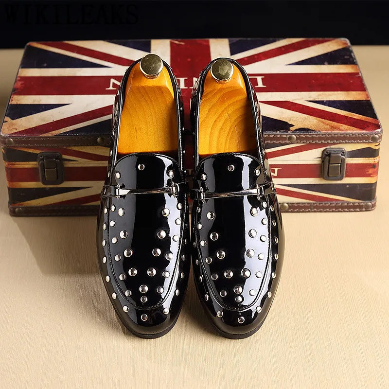 

Men Shoes Zapatos Hombre Sapato Masculino Casual Dress Wedding Shoes Slip On Loafers Patent Leather Shoes Oxford Shoes For Men