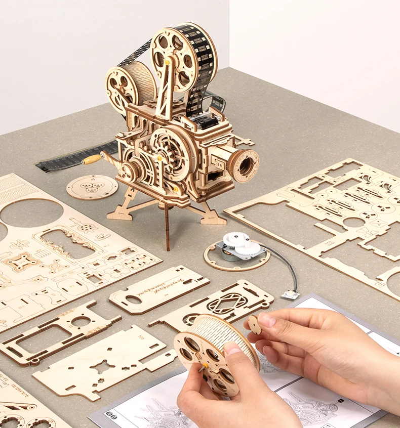 ROKR Lasergeschnittenes 3D-Holzpuzzle Filmprojektor Modell Spielzeug Geschenk 