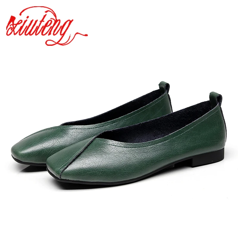 

Xiuteng 2018 Vintage Handmade Microfiber Shoes Women Casual Fashion Mother's Flats Shoes With Closed Toe Female Flats Large Size