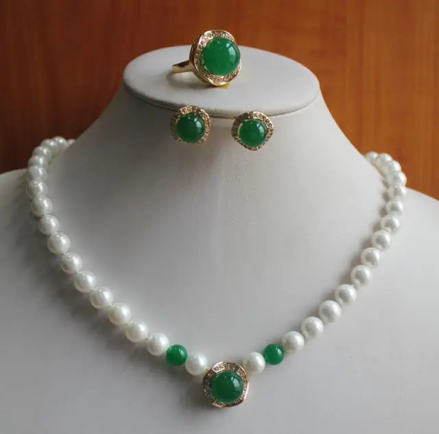 

> New Design White Pearl/Green Jade Necklace Earring Ring(7/8/9)Jewelry Set (A0423) -Top quality free shipping