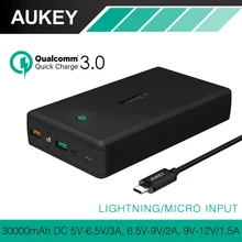 AUKEY power banka 30 000mAh