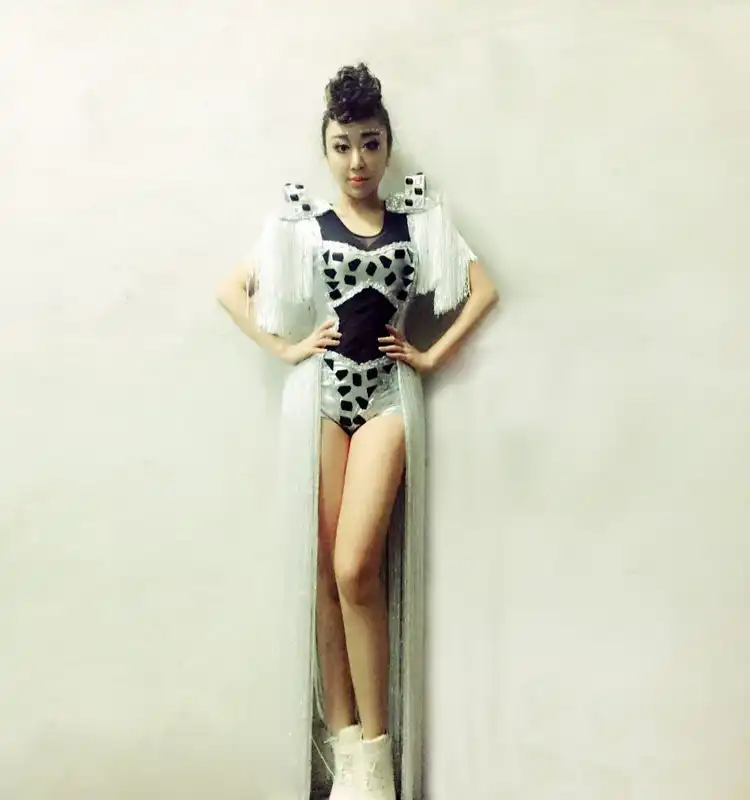 jumpsuit shorts with train